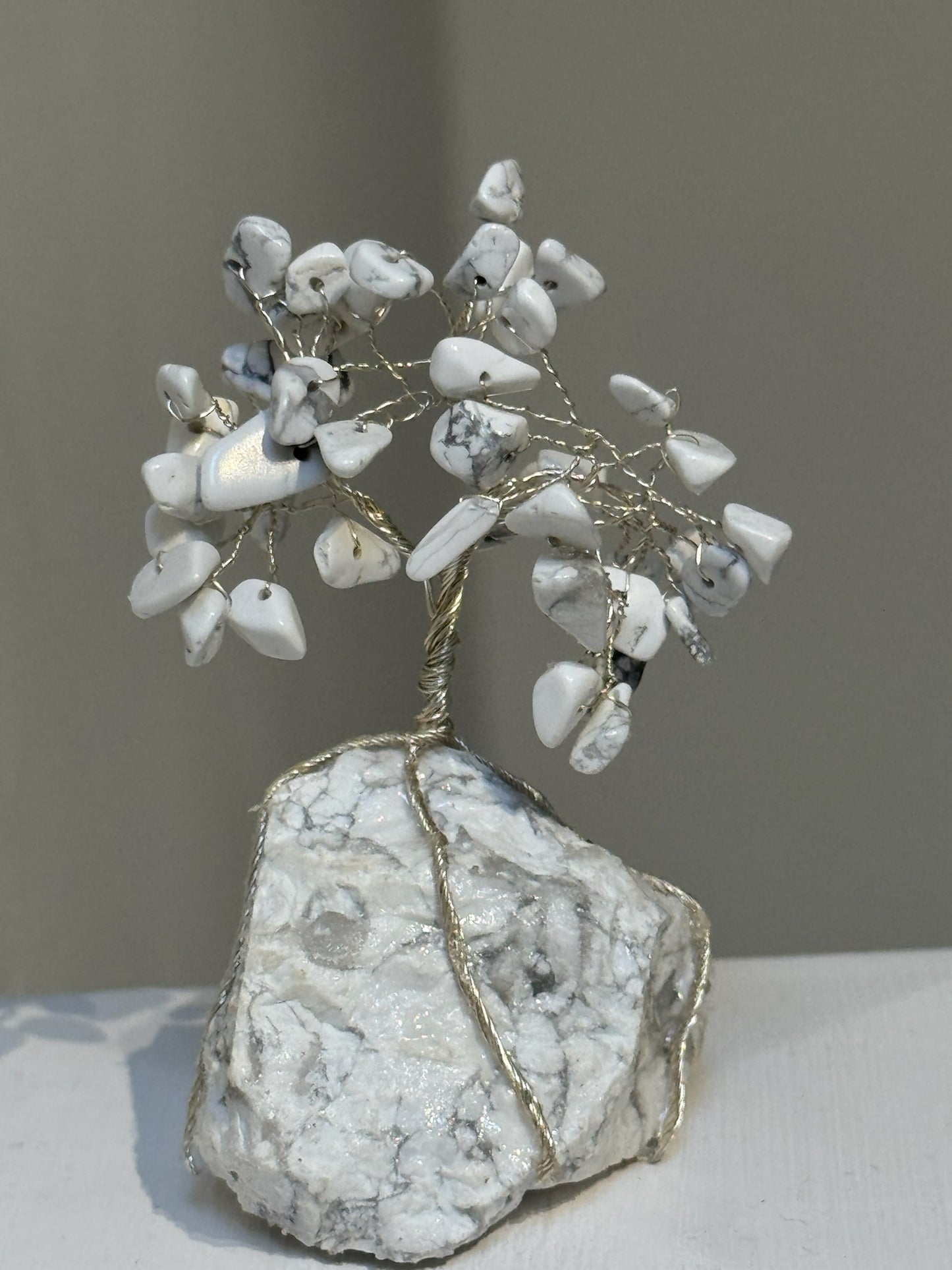 Howlite Crystal Gem Tree